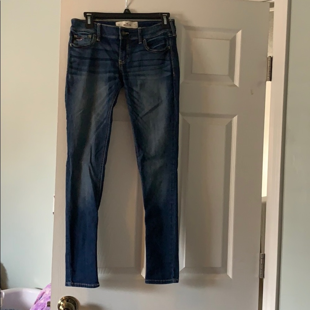 Like New Hollister skinny jeans